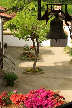 the bell "D. Bonnhoffer" in the community courtyard