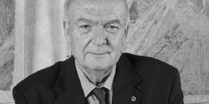 Antonio Paolucci Antonio Paolucci